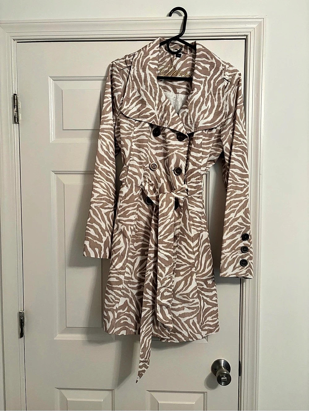NWOT Guess Zebra Print Trench Coat in Tan & White